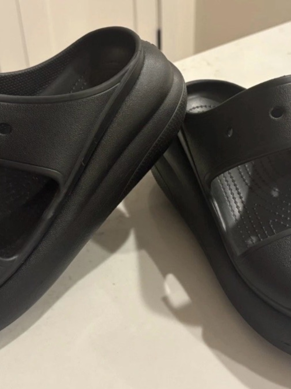 Crocs Classic Crush Sandal Black Unisex Slip On Casual Slippers Men 8 Women 10
